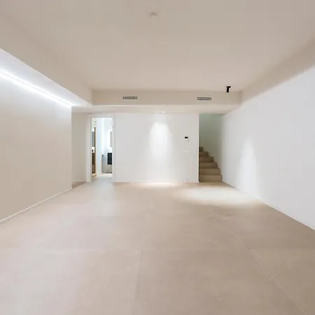 Al Fresco Center And 10 Minutes Walk From Amaizing Design New And New Urbanization * Sitges