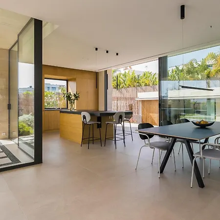 Al Fresco Center And 10 Minutes Walk From Amaizing Design New And New Urbanization * Sitges