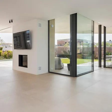 Al Fresco Center And 10 Minutes Walk From Amaizing Design New And New Urbanization