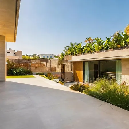 Al Fresco Center And 10 Minutes Walk From Amaizing Design New And New Urbanization *