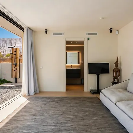 Al Fresco Center And 10 Minutes Walk From Amaizing Design New And New Urbanization * Sitges