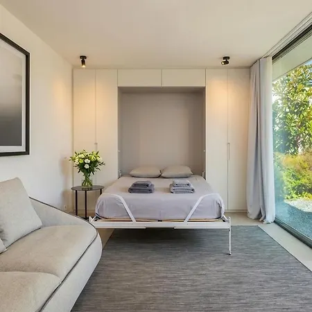 Villa Al Fresco Center And 10 Minutes Walk From Amaizing Design New And New Urbanization