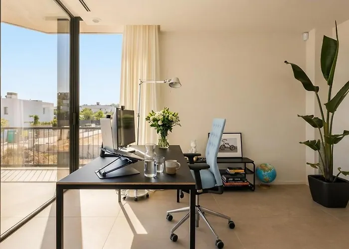 Al Fresco Center And 10 Minutes Walk From Amaizing Design New And New Urbanization