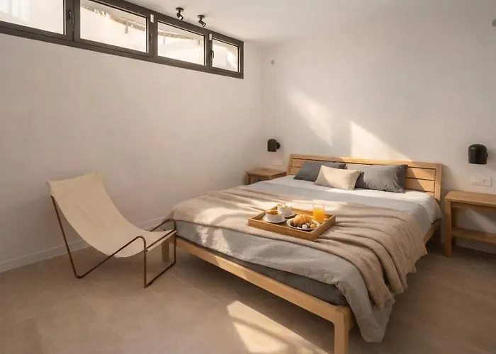 Al Fresco Center And 10 Minutes Walk From Amaizing Design New And New Urbanization *