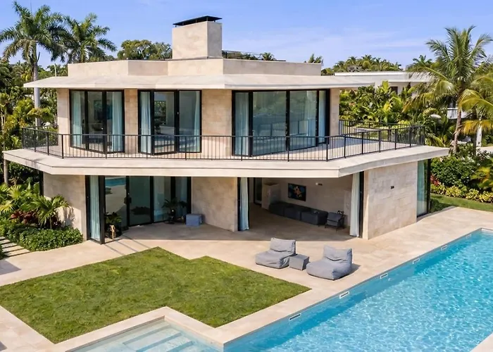 Villa Al Fresco Center And 10 Minutes Walk From Amaizing Design New And New Urbanization *