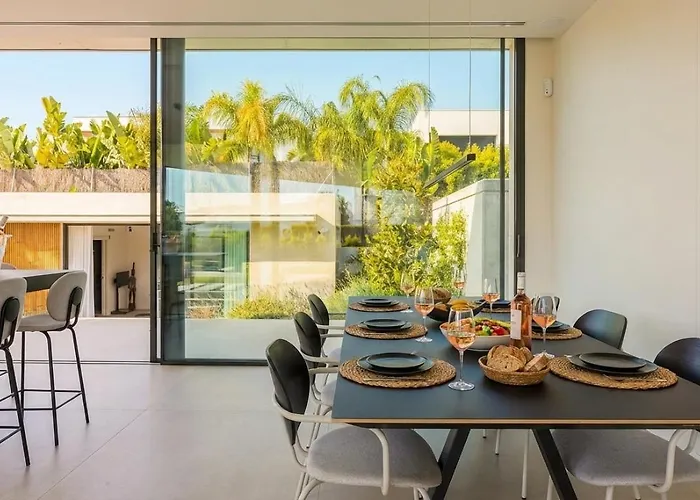 Al Fresco Center And 10 Minutes Walk From Amaizing Design New And New Urbanization * Sitges