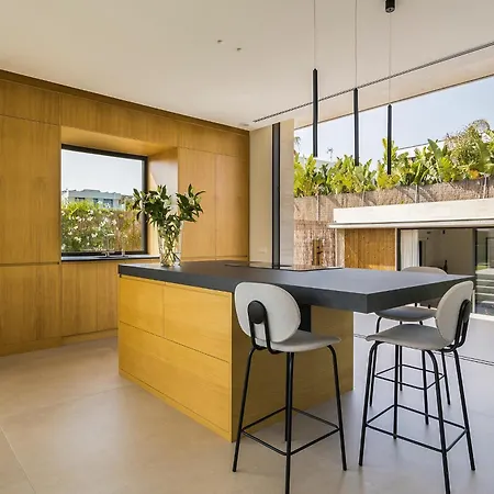 Al Fresco Center And 10 Minutes Walk From Amaizing Design New And New Urbanization * Sitges
