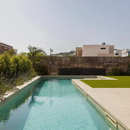Al Fresco Center And 10 Minutes Walk From Amaizing Design New And New Urbanization Villa Sitges